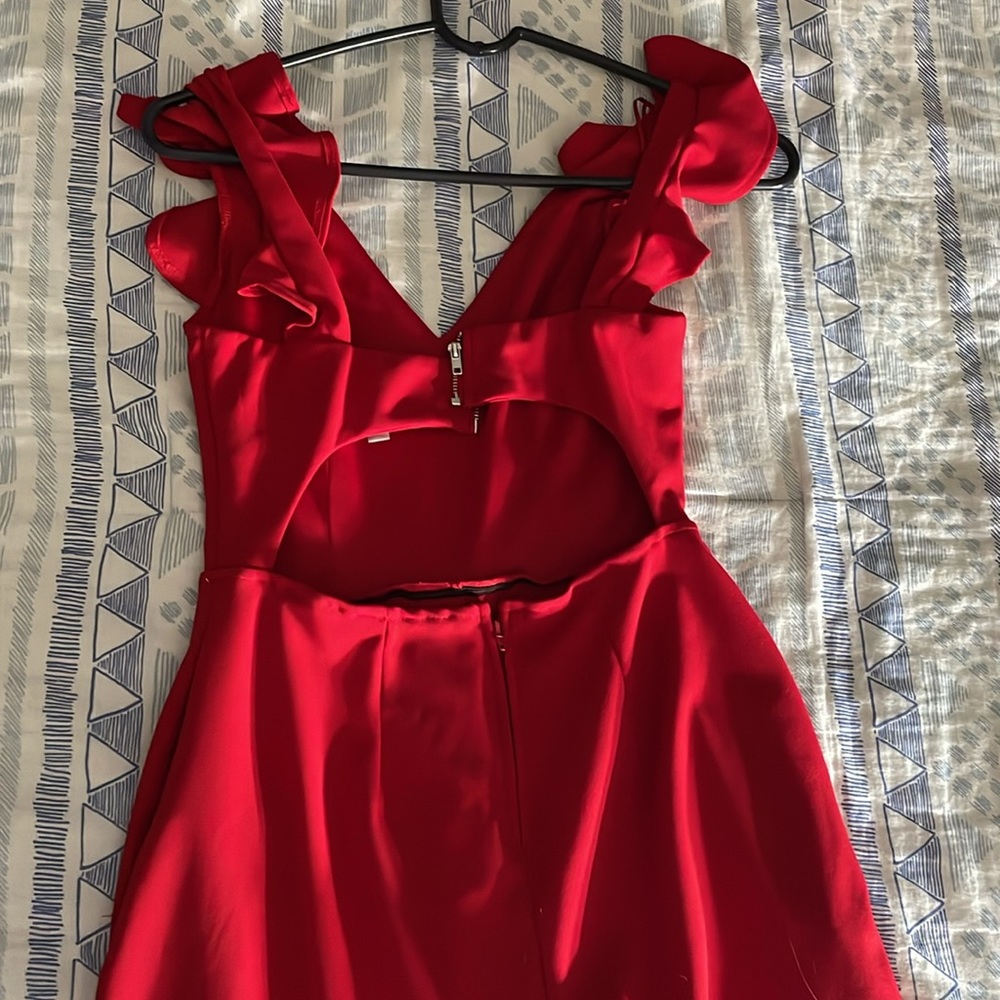 Red Pantsuit - Picture 4 of 5
